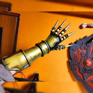 Vincent Valentine armor