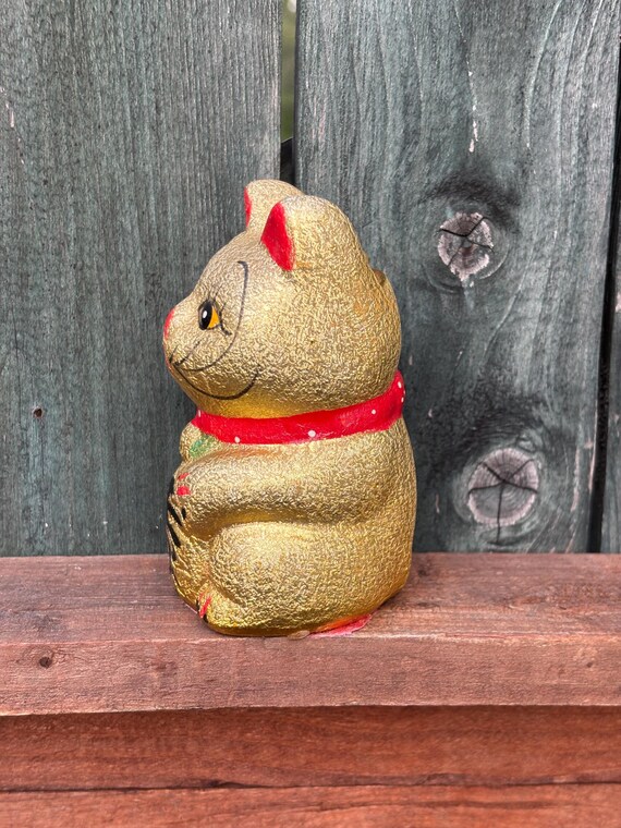足が上がったヴィンテージの陶器製招き猫貯金箱、ゴールド。 - Etsy 日本
