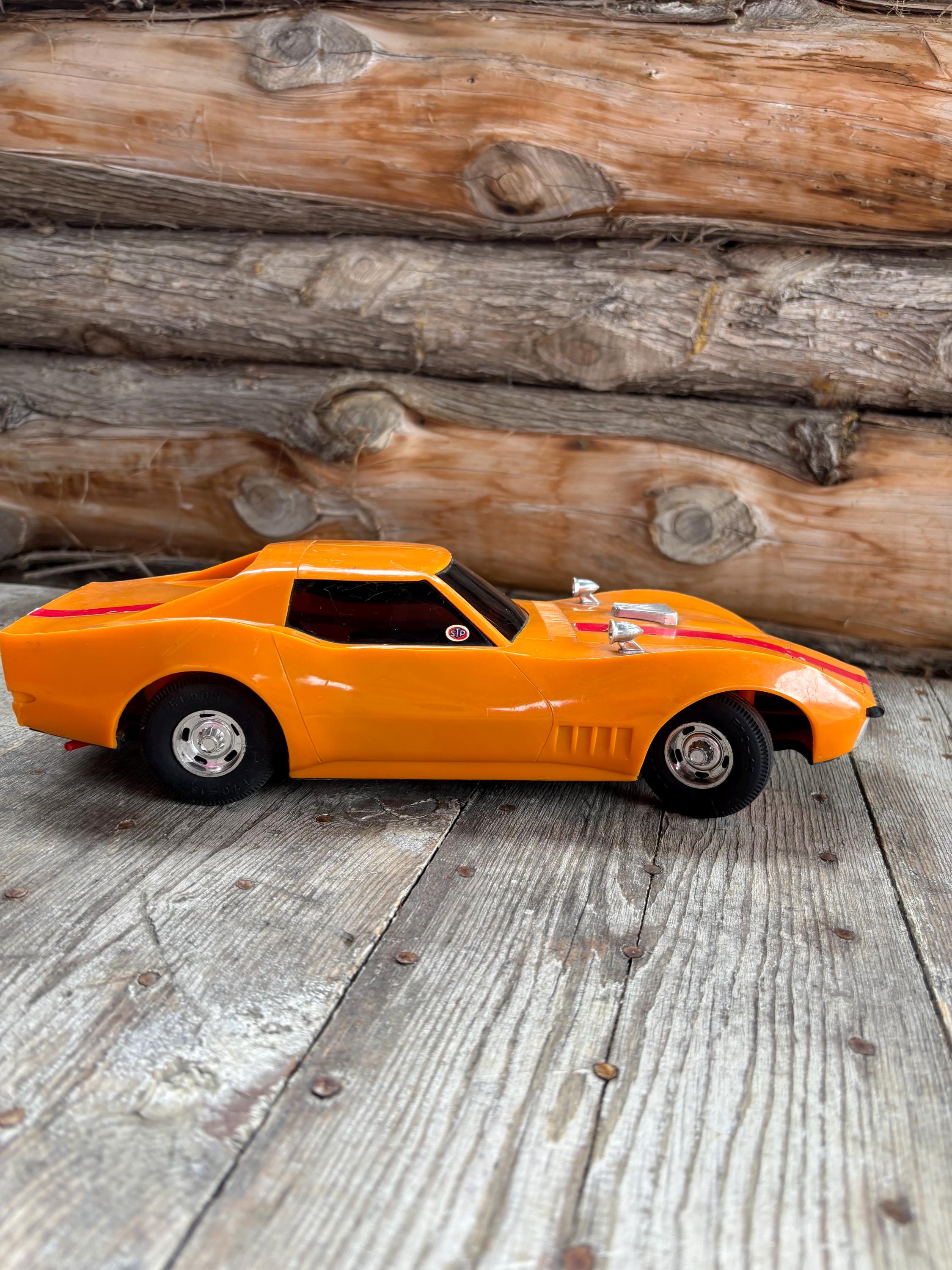 Vintage 1968 Eldon Corvette Stingray Toy Car From Japan. No