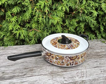 Prestige Japy Marne Brown Paisley Enamel Lidded Pot 10’’ Diameter.