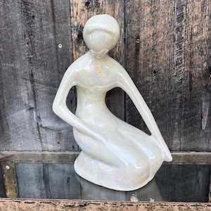 陶器製少女像 祈りのポーズ Ceramic Woman Figurine Kneeling - Etsy