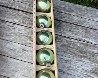 CHOOSE… Vintage Shiny Brite 5 Glass Christmas Ornaments Mint Green OR Red.