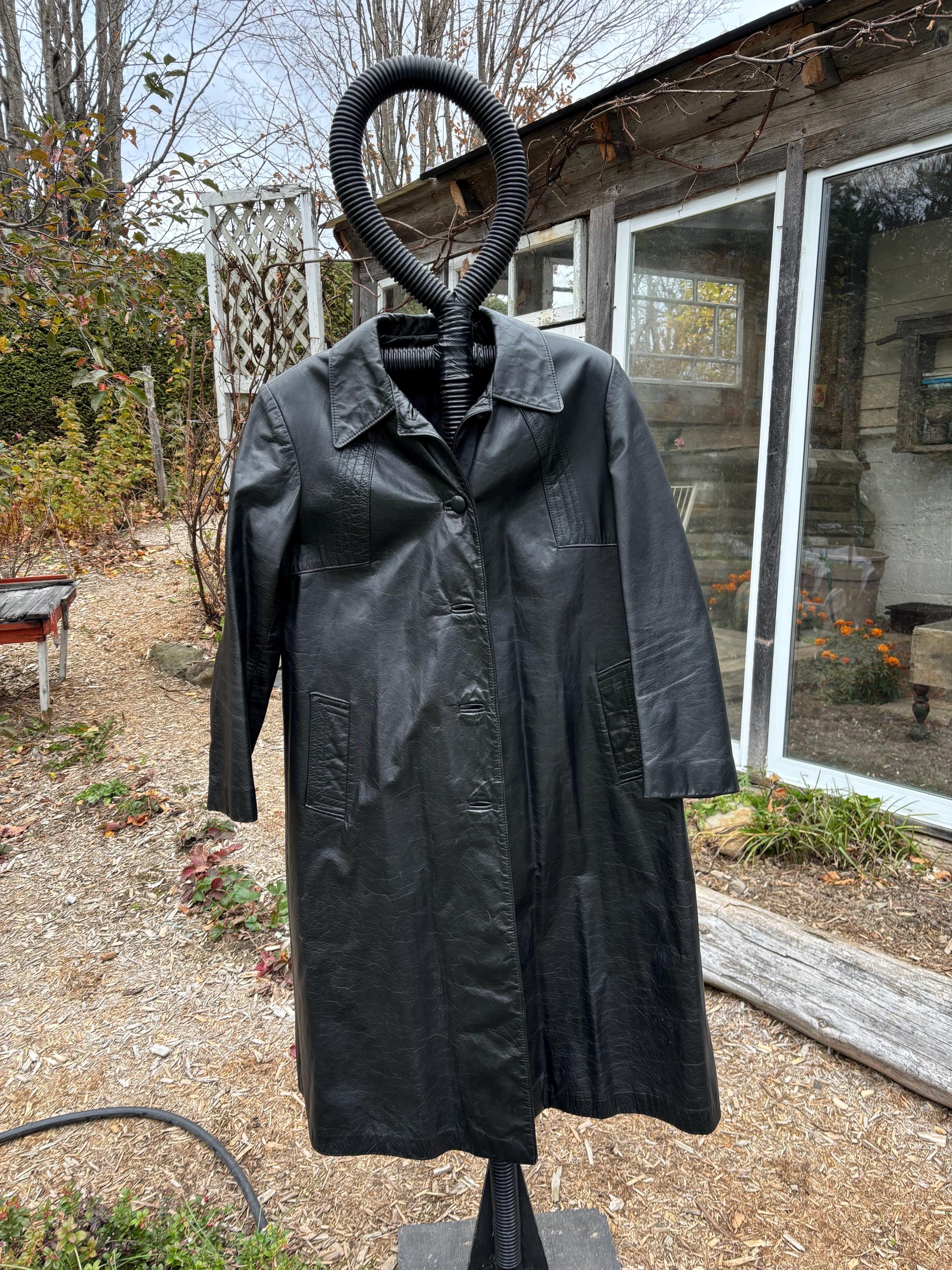 1980s BLACK LEATHER Coat Jacket. Medium/large. Retro Designer