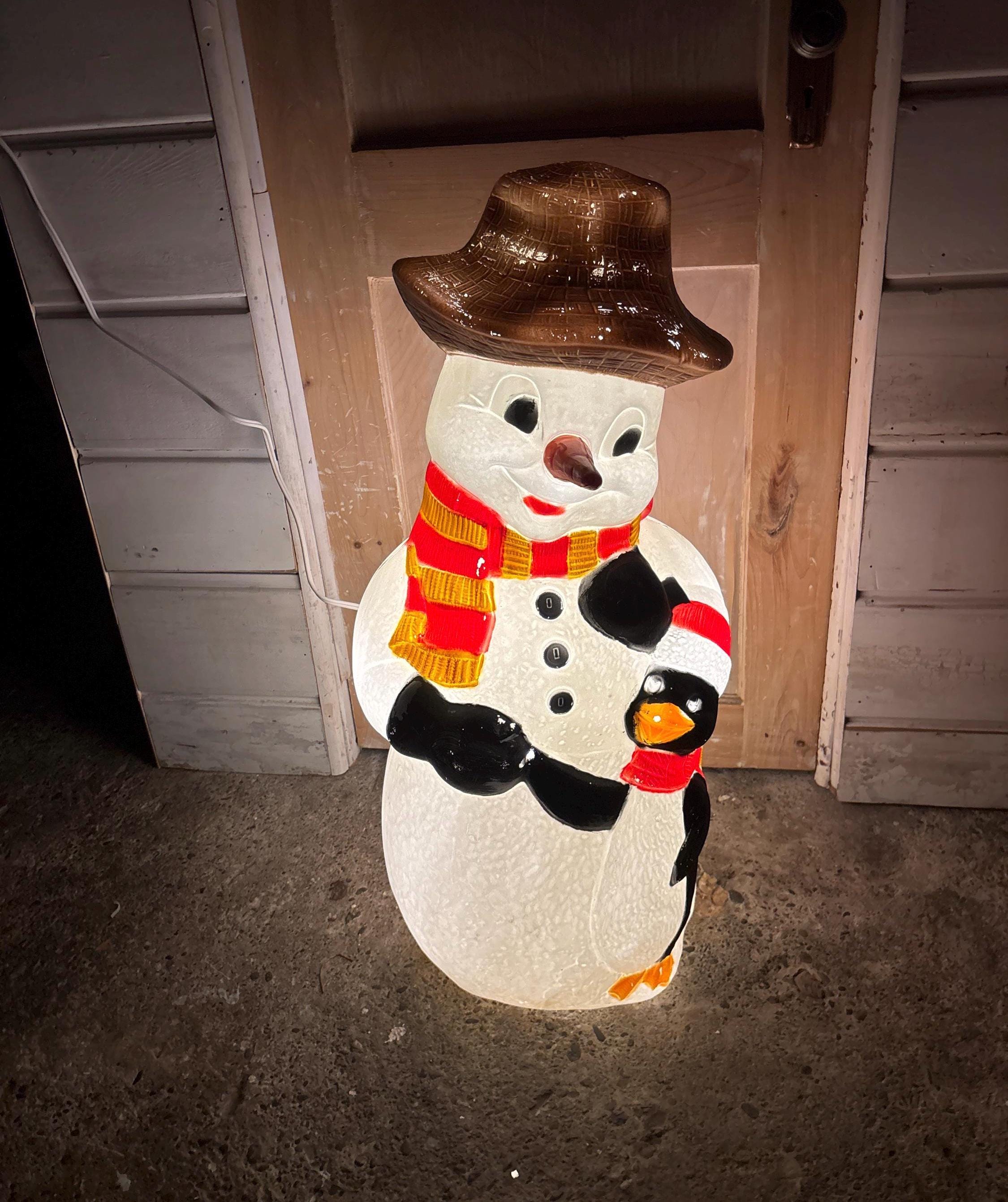 Vantage Snowman With Penguin Blow Mold TPI Lighted Christmas 32