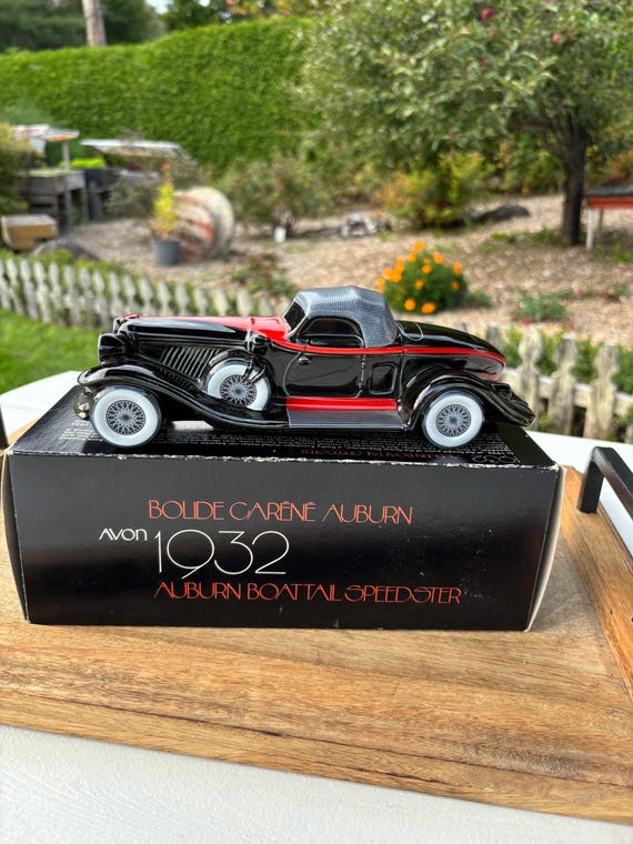Vintage 1983 Avon Ceramarte 1932 Auburn Car Hand Crafted in Brazil
