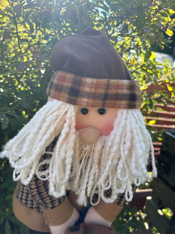 ヴィンテージの大型サンタクロース（高さ約60センチ）。重厚な