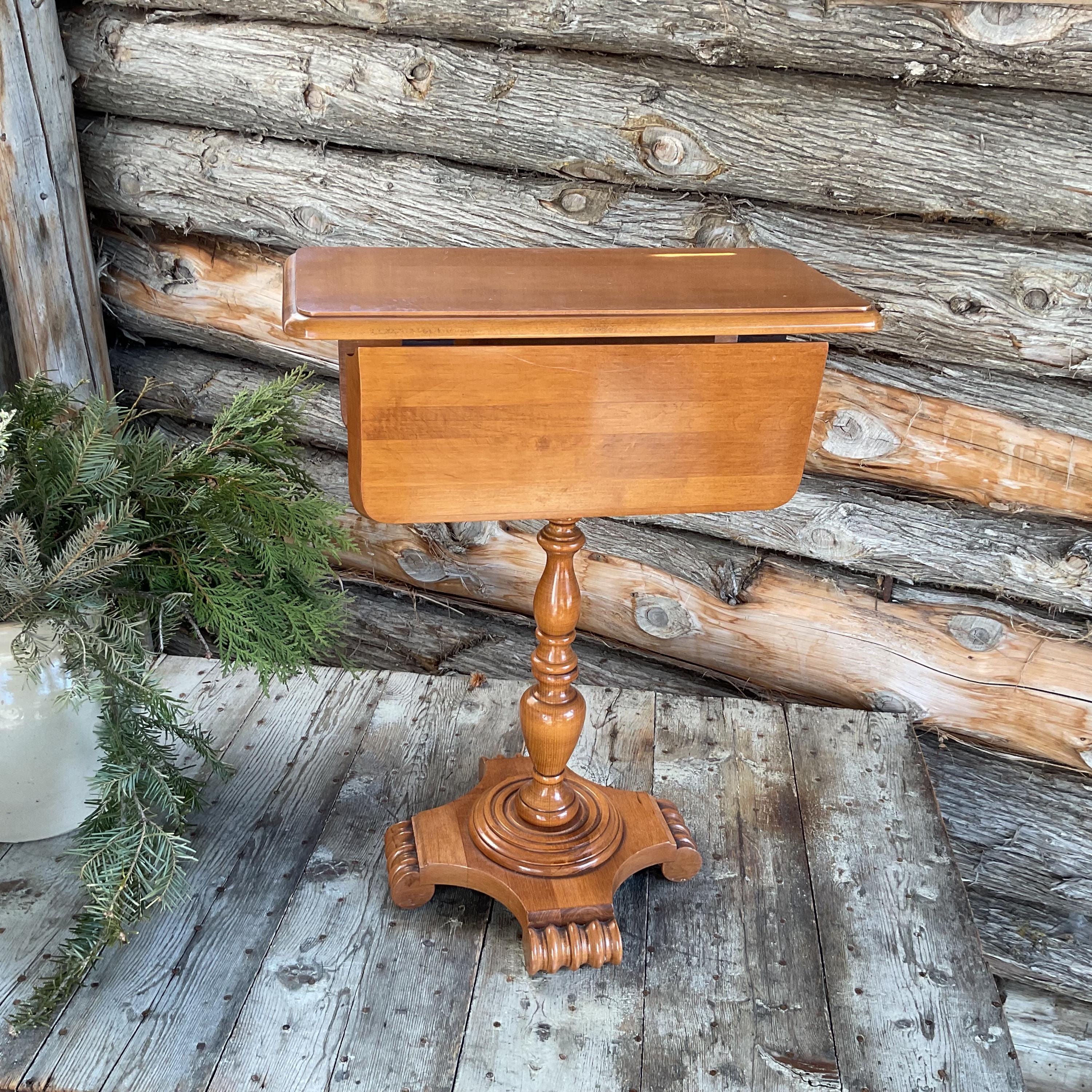 Vintage drop leaf table - Etsy 日本 Vintage drop leaf table - Etsy 日本