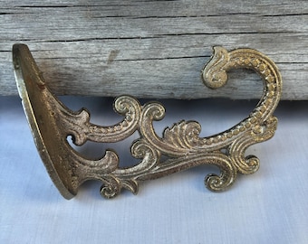 アンティークスケール フック付き 金属製 60 年代のビンテージ装飾フックメタル。長さ 4 1/2 インチ。 - Etsy 日本