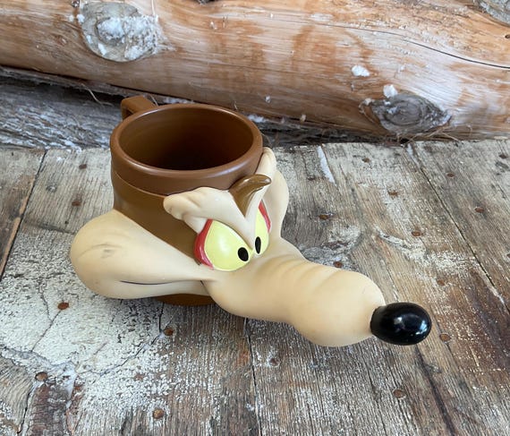 1992 Warner Bros Wile E Coyote Looney Tunes 3D Figural Plastic