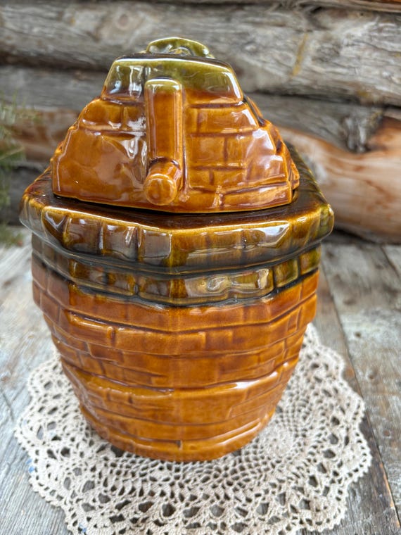 1960s Mccoy Wishing Well Cookie Jar. - Etsy