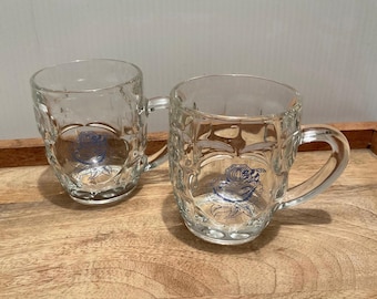 ビンテージ サムプリント ディンプル マグカップ 2 個セット。
