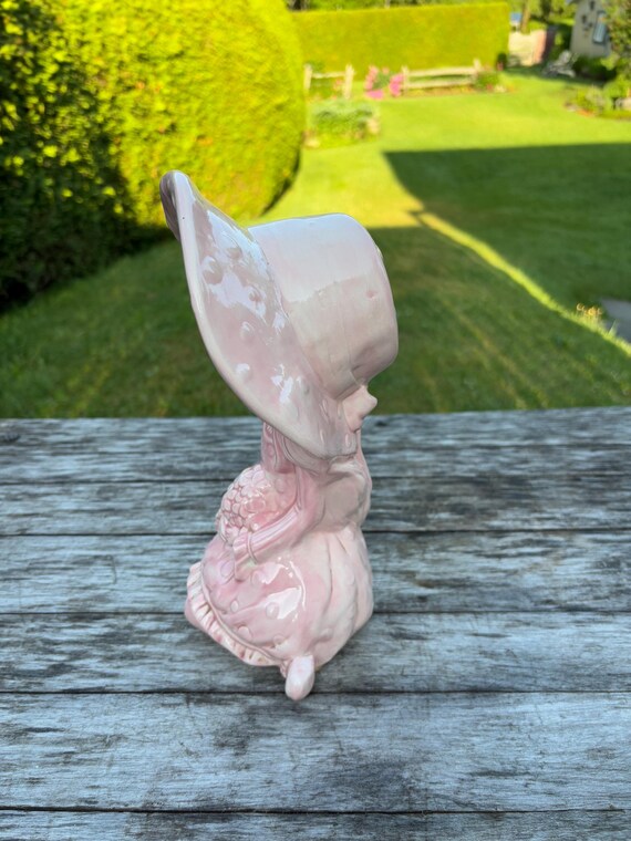 Ceramic Girl, Pink Girl Statue, Vintage Girls Room Decor, Bonnet