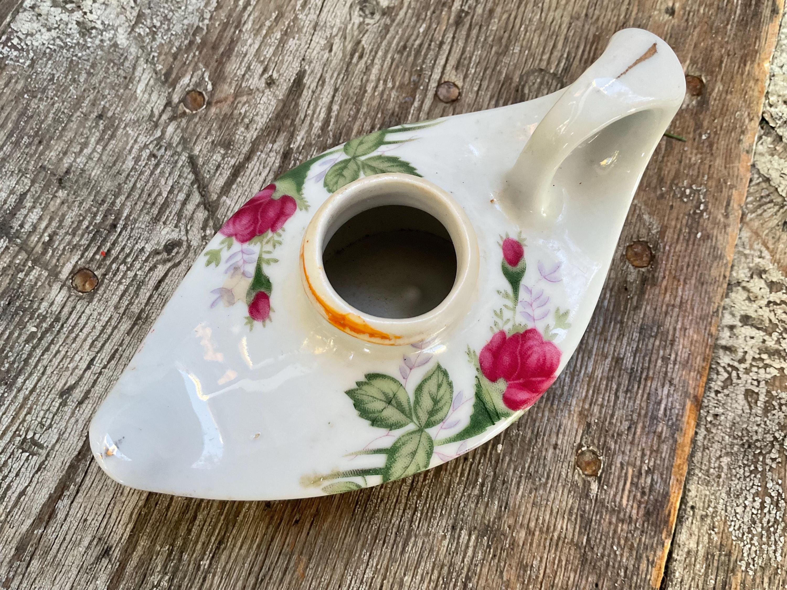 小さなオイルランプ ヴィンテージ ホワイト 花柄 磁器 6 インチ