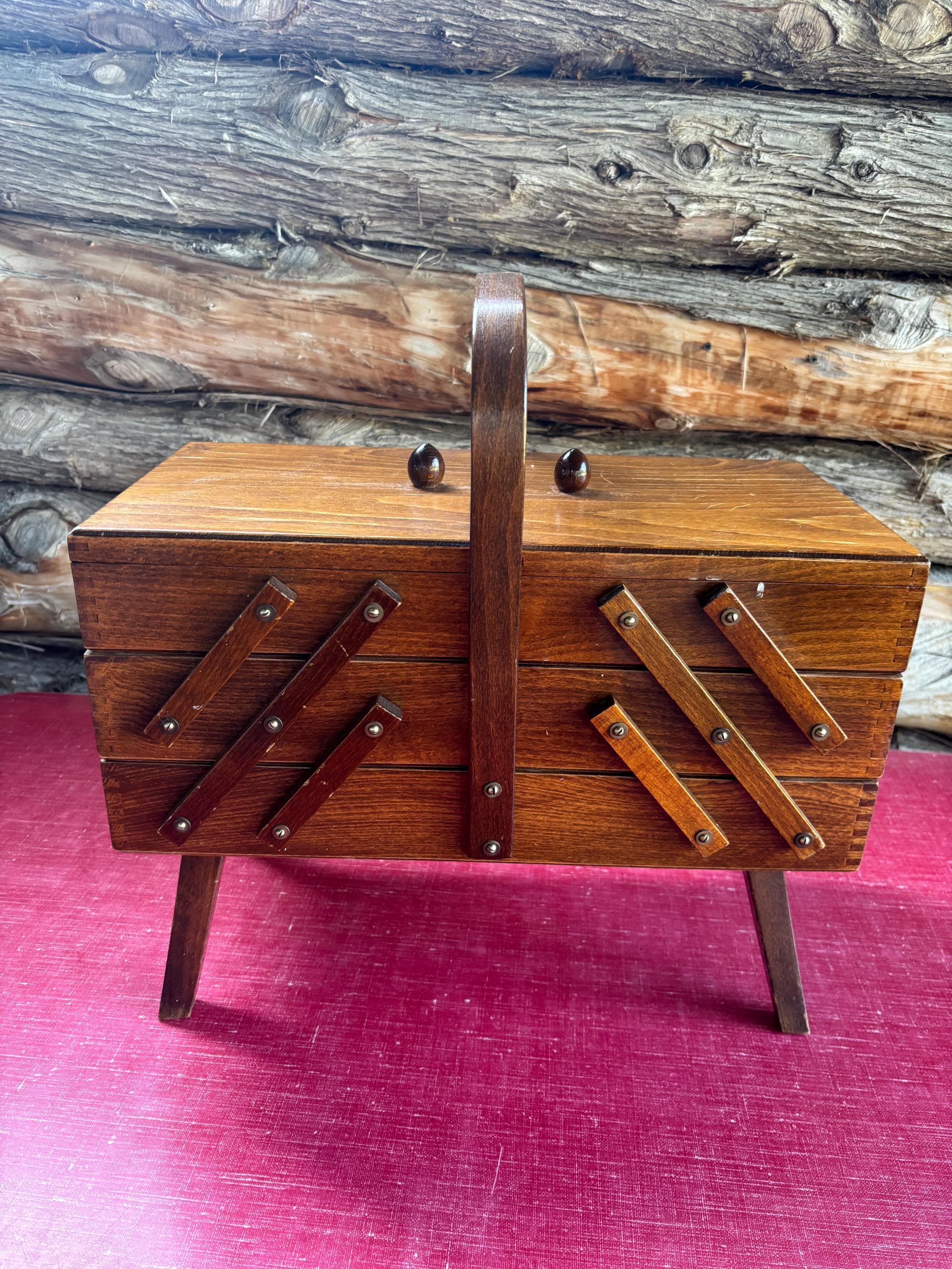 60年代アンティーク裁縫台（仕立て台） 60年代アンティーク裁縫台（仕立て台）