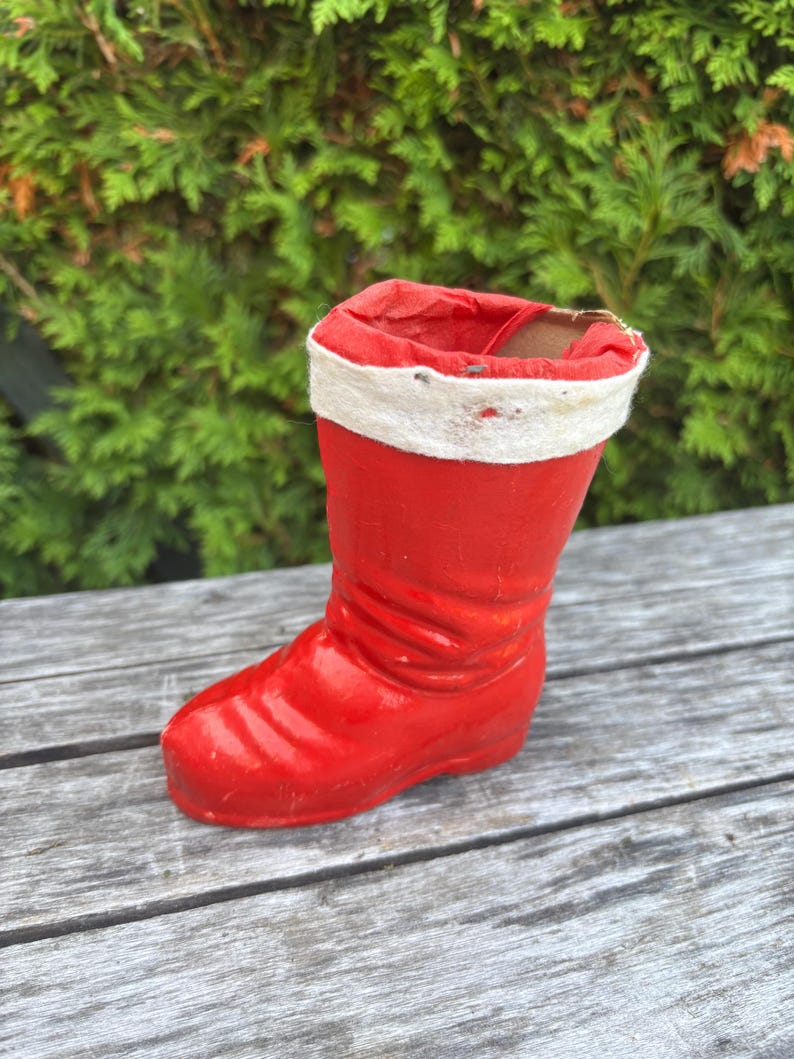 Boîte de bonbons en papier mâché de 10,4 cm pour bottes de Noël vintage des années 1950. Fabriqué en Allemagne de l'Ouest. image 3