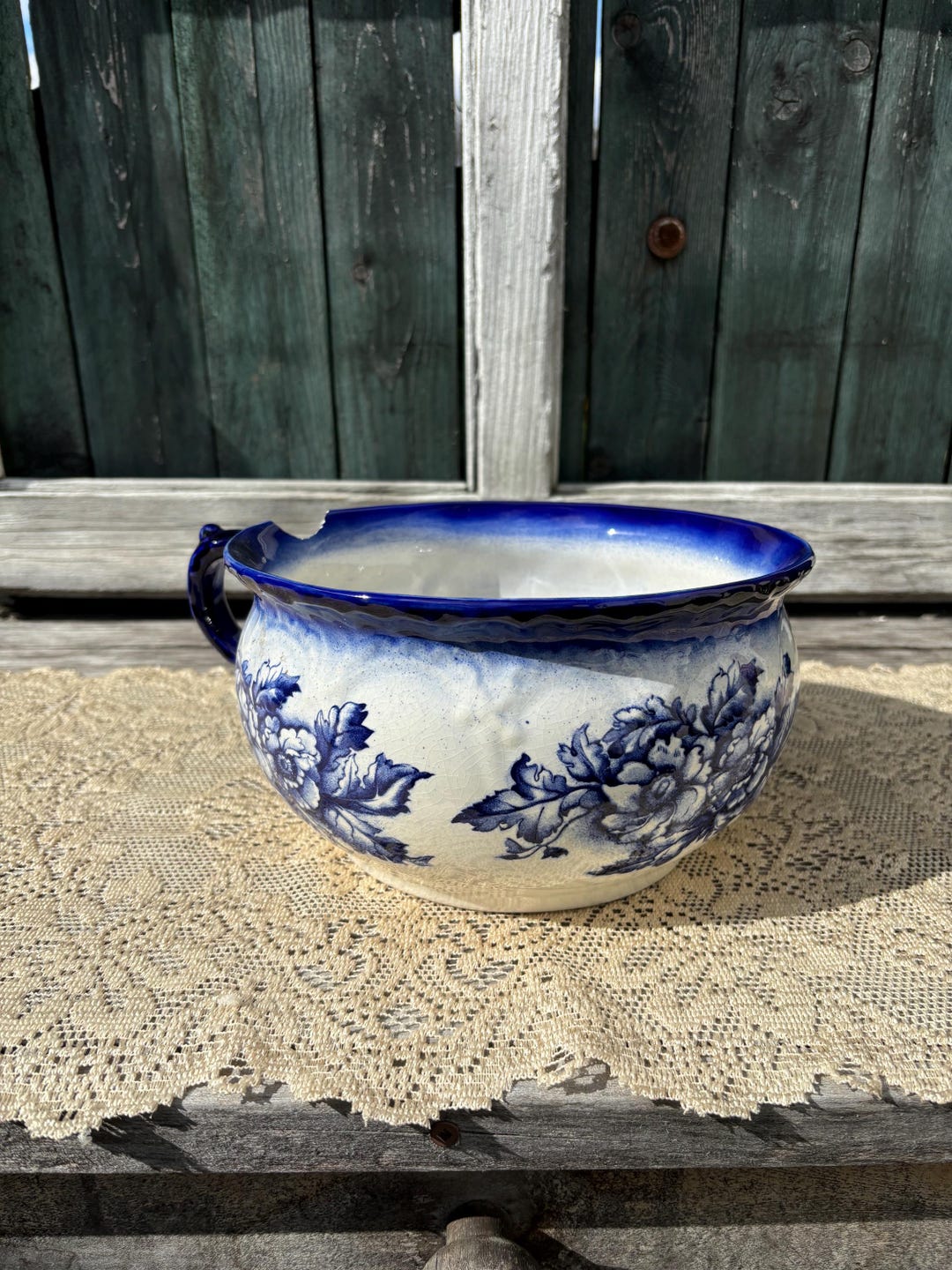 Antique Flow Blue English Pottery Chamber Pot. Vintage