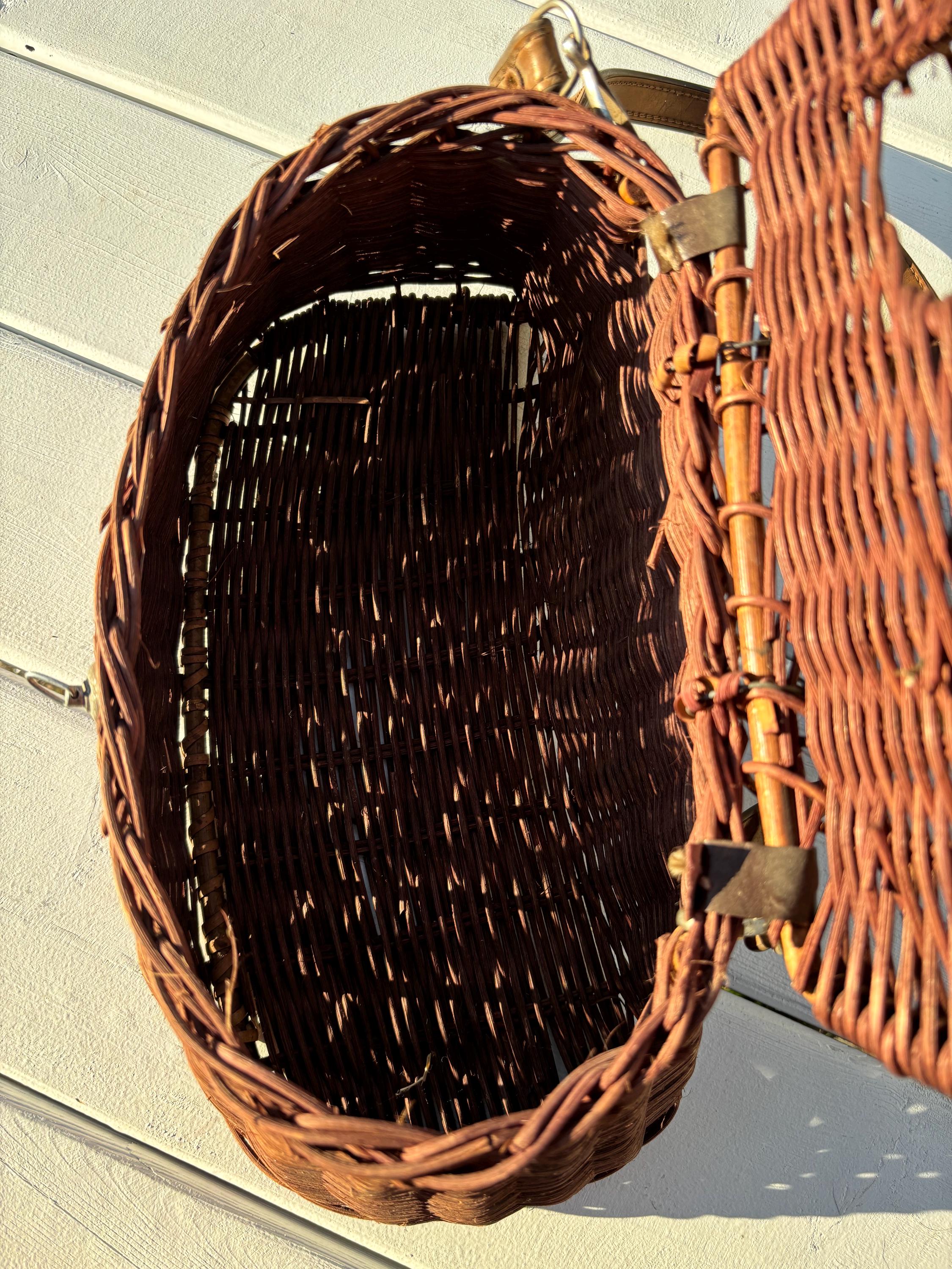 Ancien Panier De Pêche En Osier Vintage – Beige – Déco Ou Collection