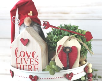 Red & White Valentine Signs - Tiered Tray Set - Mix and Match Items Mini Signs Garlands 3D Signs - Farmhouse - Coffee Bar - Wood Signs