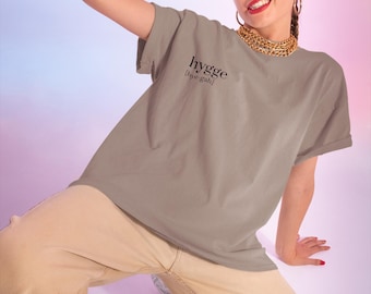 Camiseta Hygge Vibes: Diseño danés. Camiseta unisex de algodón.