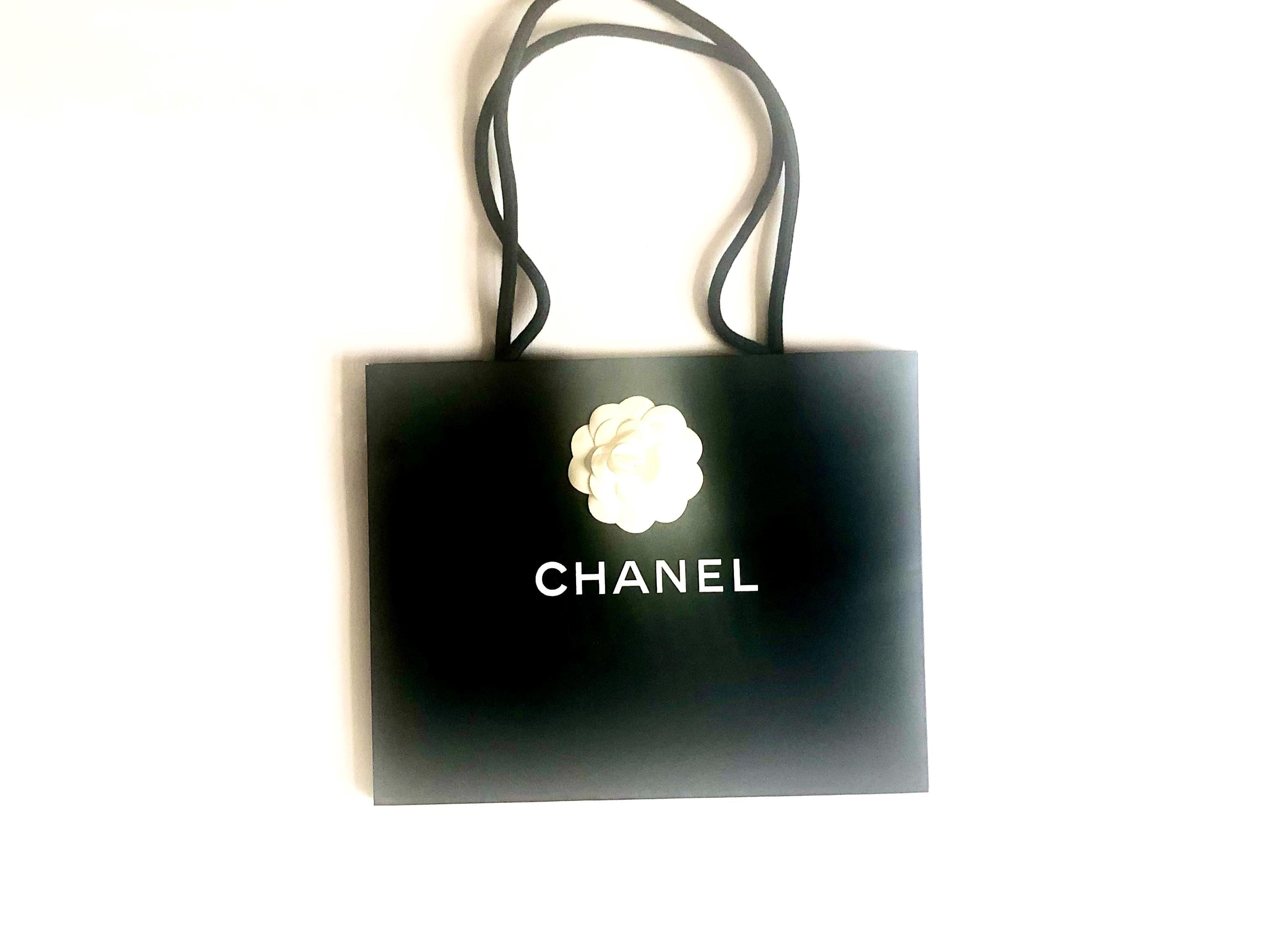 Chanel vip gift bag - Etsy 日本