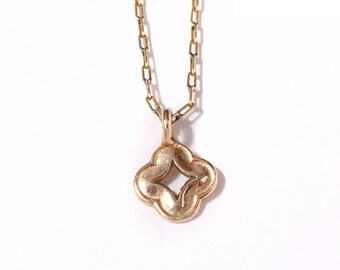 Tiny Quatrefoil Necklace - 14K Gold