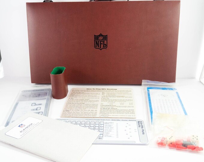NFL Football Strategy Deluxe Briefcase Board Game 1987 Tudor Board