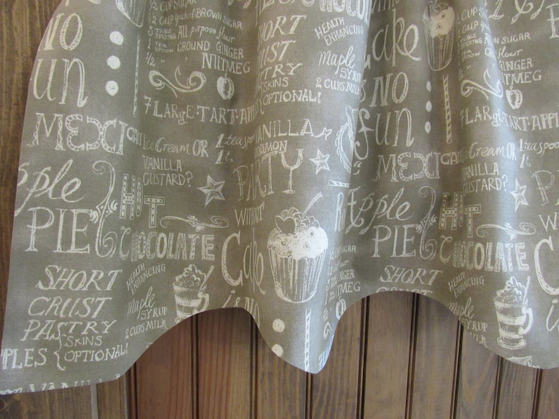 Pie Kitchen Scalloped Lined Valance Neutral Valance Scalloped and Lined Curtain Waverly Easy as Pie Almond Fabric