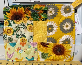 Pretty XL-Summer /Fall Patchwork Potholder / Hot Pad