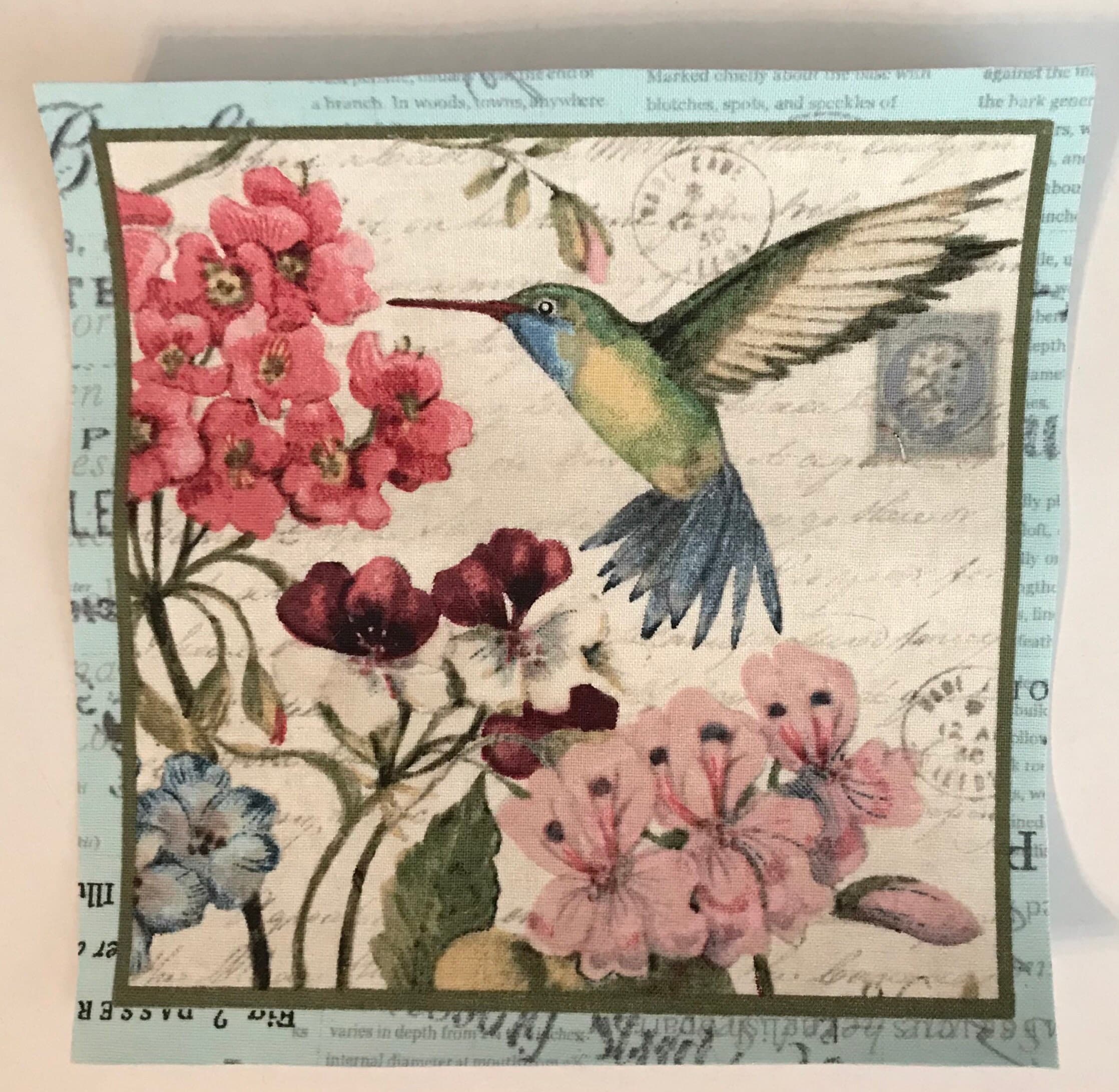 Lovely Pastel Hummingbird Patches - Iron On Fabric Appliqués