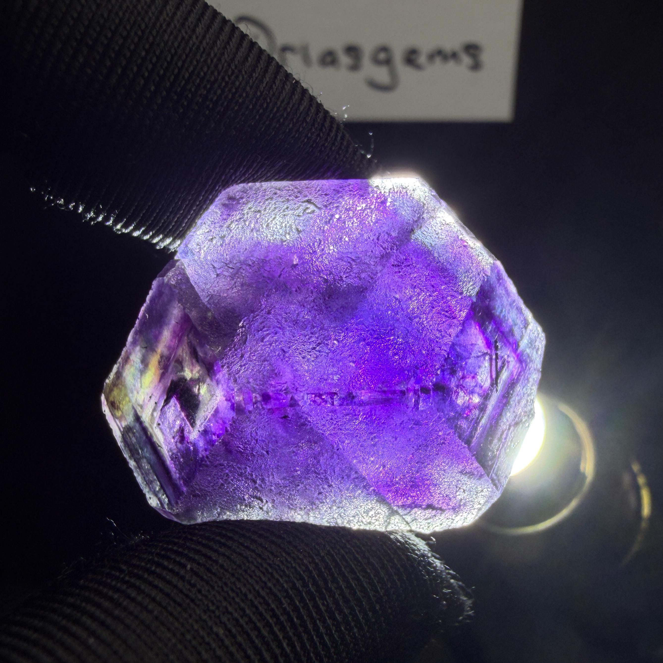 Alien eye fluorite - Etsy 日本