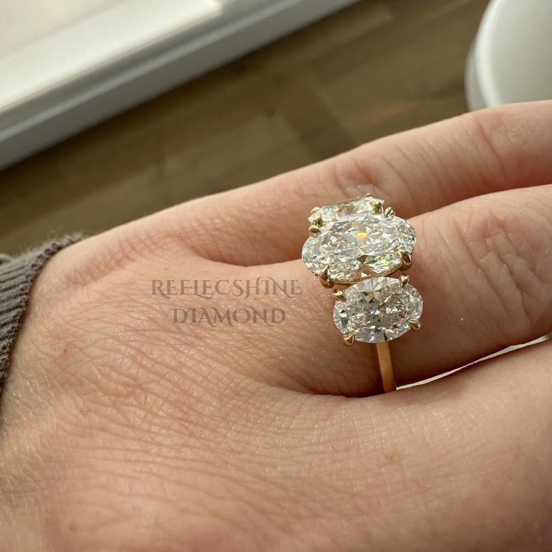 Refs 4 CARAT/ 【F】 4 Carat F Color VS1 Clarity IGI Certified Three Stone Oval