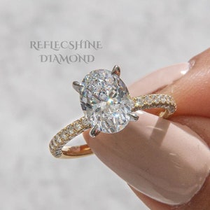 Unique Style Oval Cut 2.25 carat F Color VVS2 Clarity IGI Certified Lab Diamond Solitaire Hidden Halo & Side Round Engagement Ring 14k Gold