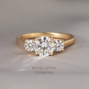 Traditional 2.80 Carat F color VS1 Clarity IGI Certified Three Stone Round Ideal Cut Lab Grown Diamond Engagement Ring 14k White Gold