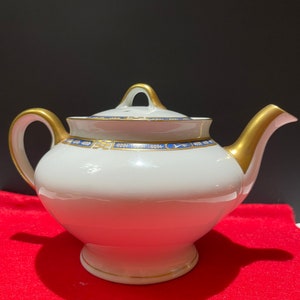 Mistic OP CO Syracuse China Teapot