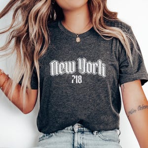 New York City 718 Shirt Bronx Brooklyn Pride Tshirt Vintage Old English NYC NY Unisex T-Shirt