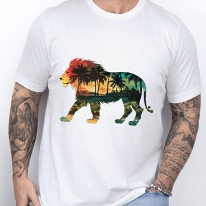 African Lion Of Judah Shirt Reggae Music Tshirt Vintage Jamaican Palm Trees Rastafari Rasta Africa Jamaica Rastafarian Tee Gift Idea T-Shirt