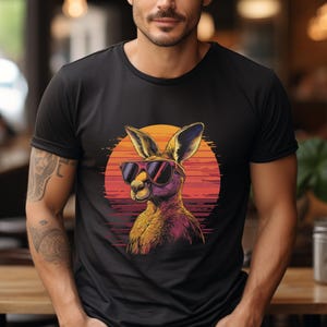 Kangaroo Shirt Retro Wave Vintage Sunset Tshirt Australian Animal Sunglasses Funny Kangaroo Lover Gift Idea T-Shirt