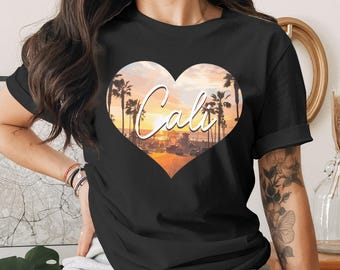 Unisex T-Shirt: Cali California Sunset Beach Scene Palm Trees Heart Design