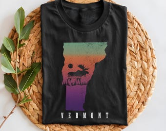 Vermont Shirt State Map Moose Tshirt Vintage Pride Nature Lover Gift Idea T-Shirt