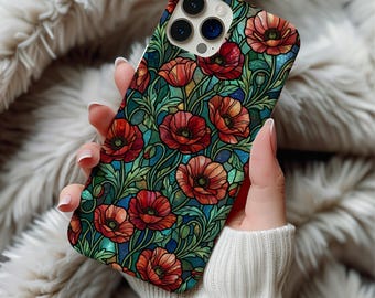 Op de afbeelding: Een telefoonhoesje met een glas-in-lood ontwerp met rode klaprozen, groene bladeren en blauwe accenten. De hoes heeft een glanzende afwerking en een beschermende rand rond de camera.
