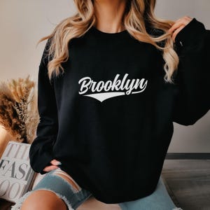 Brooklyn NY Embroidered Sweatshirt Embroidery Sweater Brooklyn Pride New York City NYC Souvenir Sports Gift Heavy Blend™ Crewneck Sweatshirt
