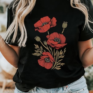 Poppies T-Shirt Poppy Flower Shirt Vintage Floral Botanical Wildflower Gift T-Shirt