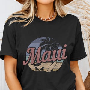 Maui Hawaii T-Shirt Hawaiian Shirt Surf Board Beach Surfer Tee Vacation Maui Surf Shirt Hawaii Souvenir Vintage Retro Gift Idea T-Shirt