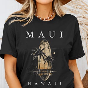 Great Beach Vacation & Surfing Retro Gift Idea T-Shirt Great Beach Vacation & Surfing Retro Gift Idea T-Shirt