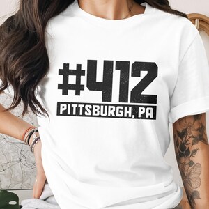Pittsburgh 412 Area Code Unisex T-Shirt: Distressed City Pride Design, Pennsylvania PA