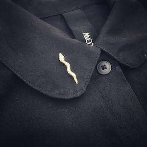 Brass Snake Pin, Snake Brooch, Snake Jewelry, Snake Charm, Tie Tack, Serpent Pin, Animal Pin, Serpent Brooch, Animal Brooch