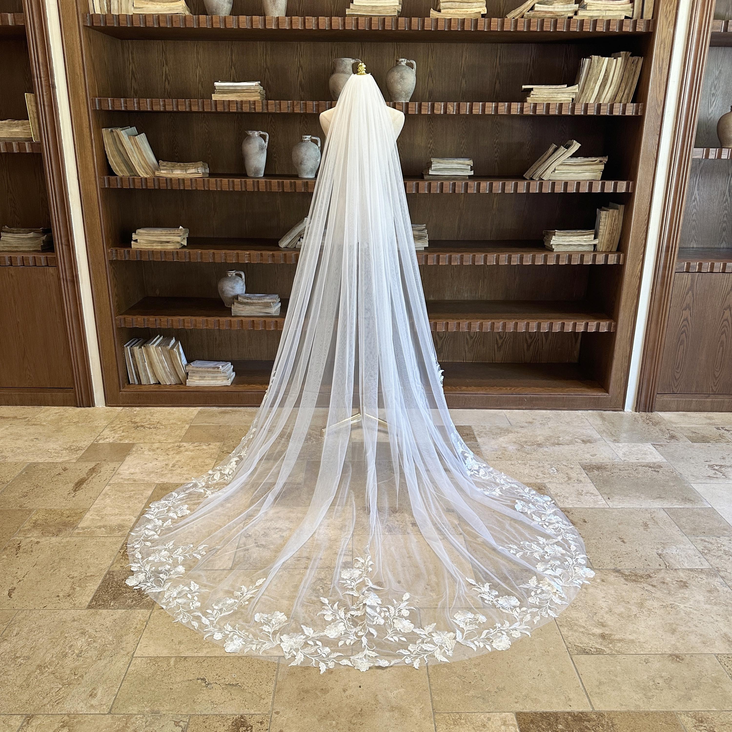 Elegant Lace Flower Bridal Veil with Sheer Sequins. Ivory Soft Tulle Cathedral Veil. Exquisite Floral Lace Wedding Veil. Peony Flower Veil.