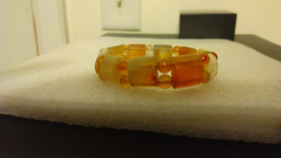 Orange agate stretch bracelet - image 2