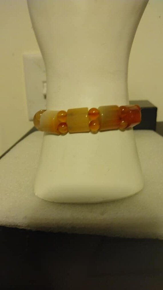 Orange agate stretch bracelet - image 4