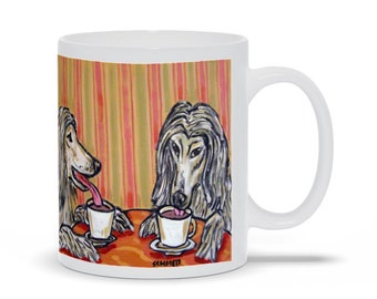 Chiens afghans au café dog art mug - 11 0z ou 15 0z